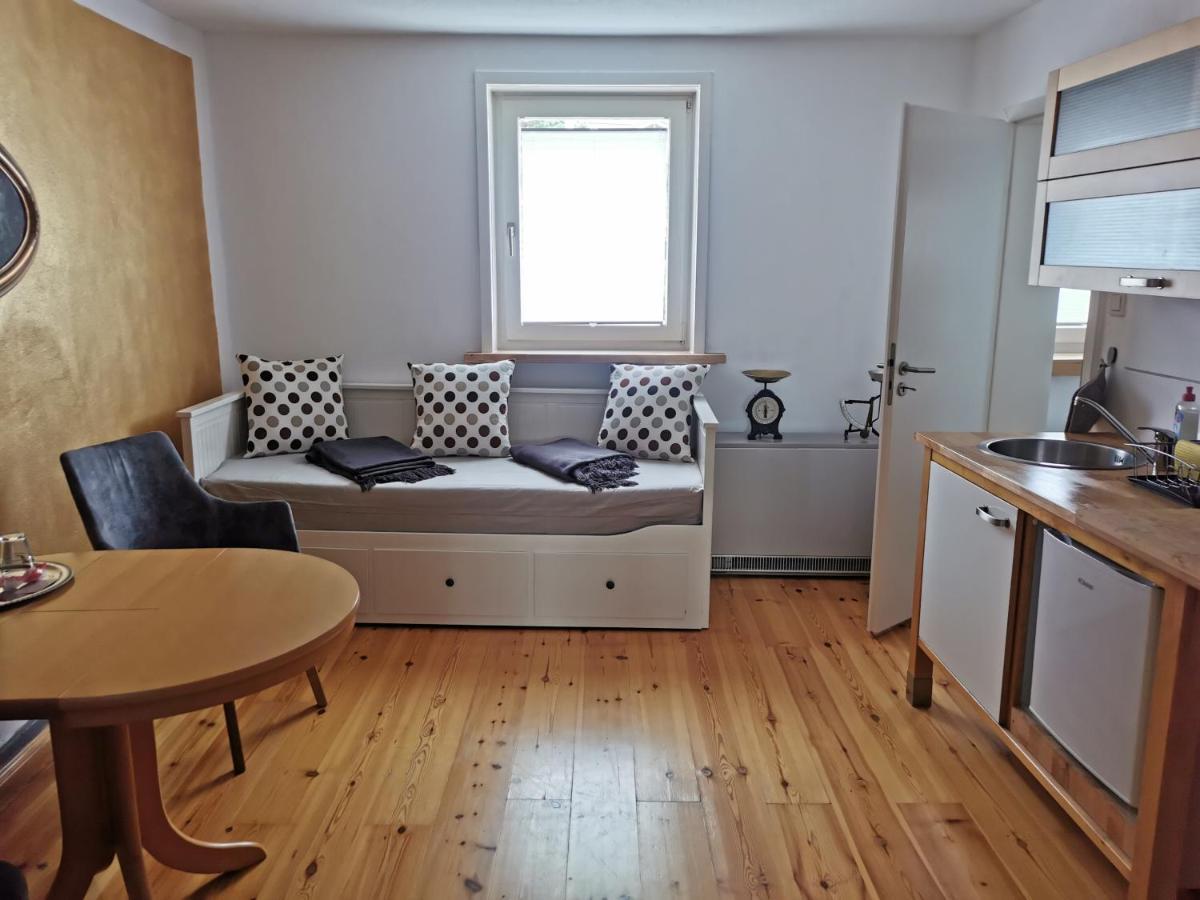 Gaestehaus Domaenenblick Apartment *